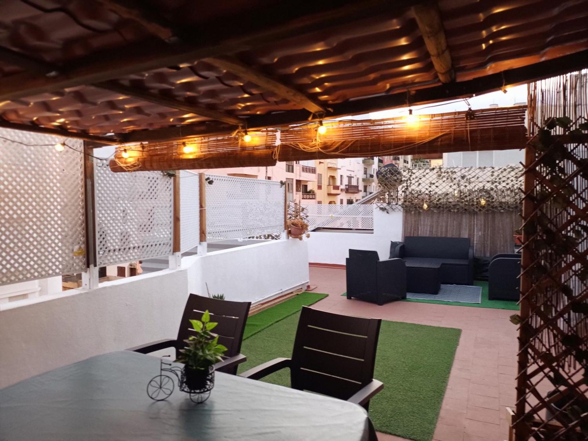 Center Santa Cruz, Alojamiento Centrico Con Gran Terraza, Cocina , Salon Y Banos, Todo Privado Eksteriør billede
